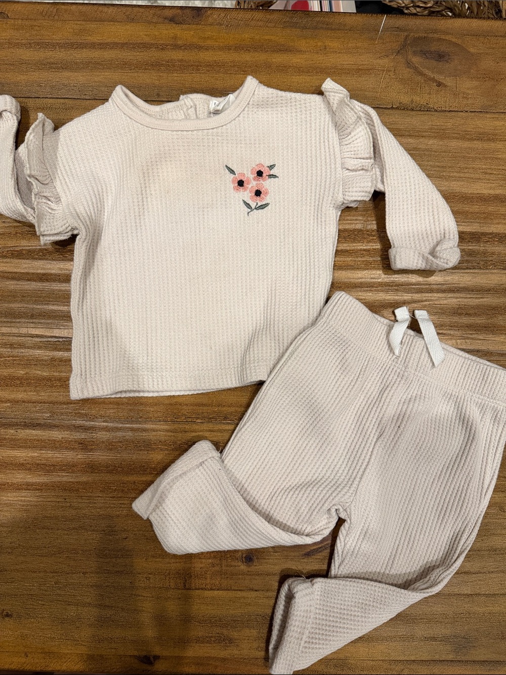 Firsts 6M Two-Piece Waffle Knit Set with Floral Embroidery - Cream